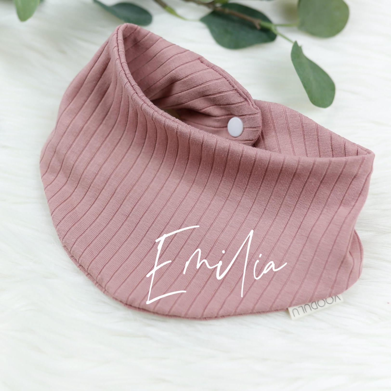 Voodulu® - Halstuch Wendehalstuch Dreieckstuch 0-18 Monate Personalisiert Mauve Rib Jersey Babytuch Druckknopf von Voodulu