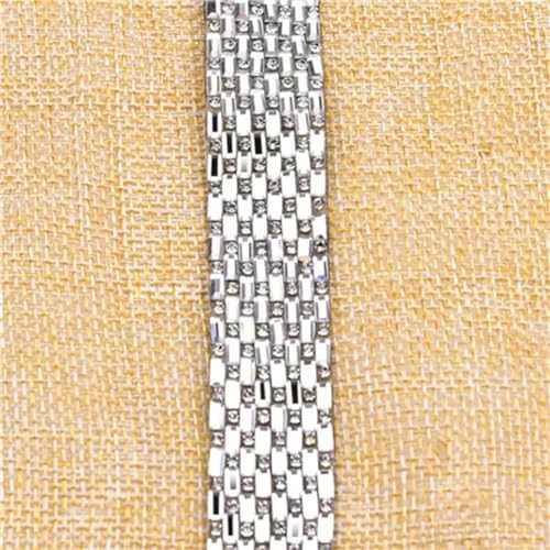 5Y Klarglas Hotfix Strass Kette Band Strass Kristall Trim Mesh Brautapplikation 2 cm Breite 4,5 m 5Y Klarglas Hotfix Strass Kette Band Strass Kristall Trim Mesh Brautapplikation 2 cm Breite 4,5 m von Vsadsau