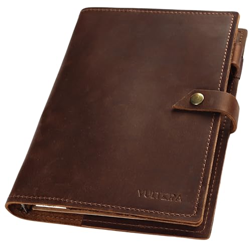 Vultera ROALD – Nachfüllbares A5 Leder Notizbuch mit 6-fach Ringbuch | Reisetagebuch & Tagebuch aus echtem Rindsleder Vultera ROALD – Nachfüllbares A5 Leder Notizbuch mit 6-fach Ringbuch | Reisetagebuch & Tagebuch aus echtem Rindsleder von Vultera