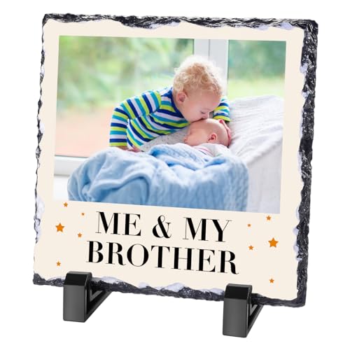 Bilderrahmen aus Schiefer, personalisierbar, Aufschrift "Me and My Brother", Baby-Andenken, Geschwister-Bilderrahmen, Geschenk für Mädchen oder Jungen, Geschenk für große Brüder oder Bruder Bilderrahmen aus Schiefer, personalisierbar, Aufschrift "Me and My Brother", Baby-Andenken, Geschwister-Bilderrahmen, Geschenk für Mädchen oder Jungen, Geschenk für große Brüder oder Bruder von WACAR