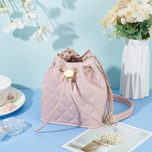 WADORN DIY Bausatz Zur Herstellung Einer Beuteltasche Aus PU Leder Handgefertigte Umhängetasche Näh Und Stricksets Materialien Zur Handtaschenherstellung Zubehör Für Die Herstellung Perle Rosa WADORN DIY Bausatz Zur Herstellung Einer Beuteltasche Aus PU Leder Handgefertigte Umhängetasche Näh Und Stricksets Materialien Zur Handtaschenherstellung Zubehör Für Die Herstellung Perle Rosa von WADORN