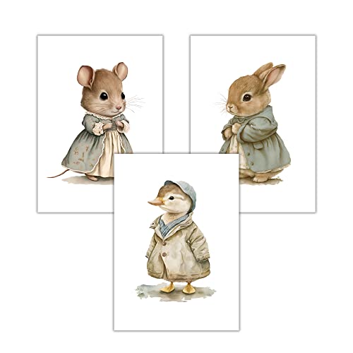 WBdesignz Kinderzimmer Poster 3er Set Babytiere in Vintage Kleidung Babyzimmer Deko Tier Bilder für Kinder Hase Maus Gans (ohne Rahmen) von WBdesignz