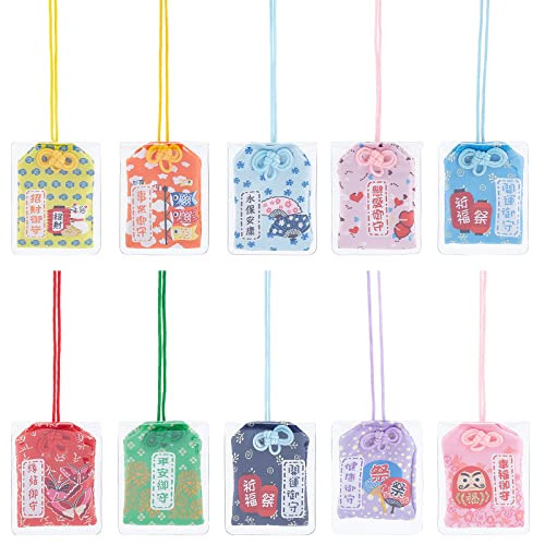 WEBEEDY 10 Stück Japanische Omamori Charme Glücksbringer Segen Tasche Japanische Omamori Sachet Amulett Anhänger für Auto Autospiegel Gesundheit, Glück, Liebe, Sicherheit (Farbig Sortiert) von WEBEEDY