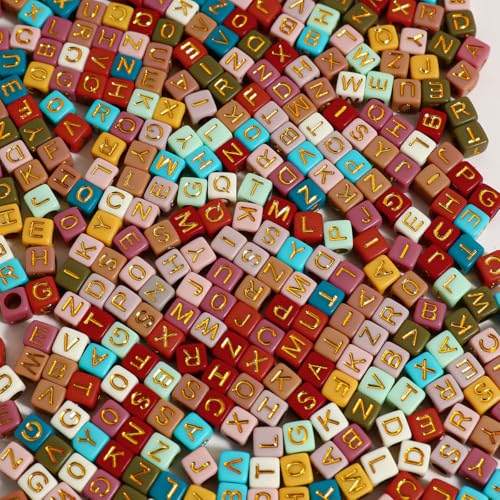 1200 Stück 6 x 6 mm Alphabet-Perlen, bunte Würfel, Acryl, goldene Buchstabenperlen, für Armbänder und Schmuckherstellung von WHEAZIENS