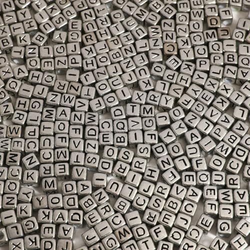 Alphabet-Perlen, 6 x 6 mm, silberfarben, würfelförmig, Acryl, schwarz, Buchstabenperlen, für Armbänder und Schmuckherstellung, 1200 Stück von WHEAZIENS