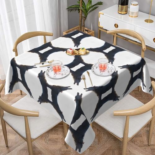 WHJWZY Quadratische dekorative Tischdecke, 152,4 x 152,4 cm, hochwertiger, wasserdichter Stoff für Esstischschutz und Dekoration, grauer Wolf-Druck von WHJWZY