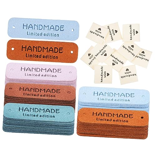 WOONEKY 60 Stück Handmade Leder und Stoffetiketten mit Geprägtem Herz und Buchstabenmuster Farbige DIY Nählabels zum Annähen Kreative Accessoires für Kleidung Taschen Schuhe und von WOONEKY