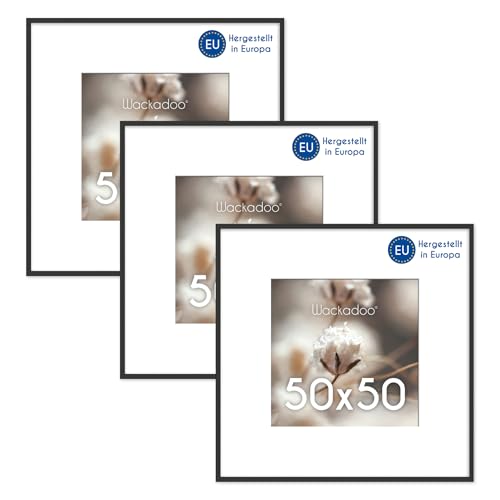 Wackadoo Bilderrahmen quadratisch 50x50 schwarz 3er Set Holz Bilderrahmen Set Fotowand Fotorahmen mit Glasscheibe Italienisches Holz aus MDF Picture frame Wackadoo Bilderrahmen quadratisch 50x50 schwarz 3er Set Holz Bilderrahmen Set Fotowand Fotorahmen mit Glasscheibe Italienisches Holz aus MDF Picture frame von Wackadoo