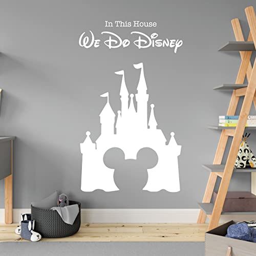 Disney inspirierter Wandsticker für Kinderzimmer – We Do Disney – Schloss Mickey Maus [Weiß] von Wall Designer