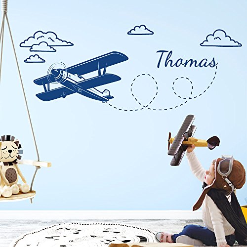 Wandaro W3445 Wandtattoo Wunschname Flugzeug I dunkelgrau 120 x 46 cm I Kinderzimmer Junge Aufkleber Wandsticker selbstklebend Wolken Wandaro W3445 Wandtattoo Wunschname Flugzeug I dunkelgrau 120 x 46 cm I Kinderzimmer Junge Aufkleber Wandsticker selbstklebend Wolken von Wandaro