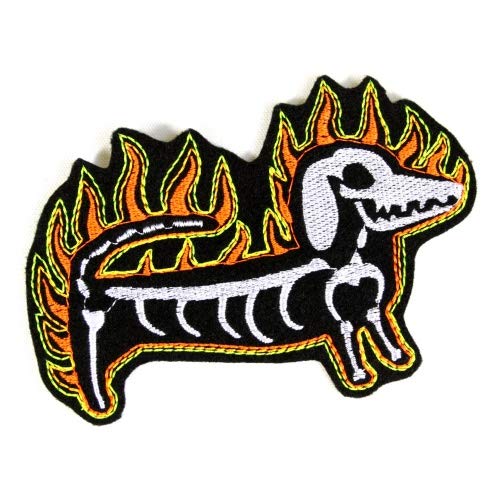 Skelett Bügelbild Dackel mit Flammen Flicken 9 x 13 cm Aufnäher Hund Patch Feuer Aufbügler Halloween Kostüm Aufnäher zum aufbügeln für Fasching Karneval Skelett Bügelbild Dackel mit Flammen Flicken 9 x 13 cm Aufnäher Hund Patch Feuer Aufbügler Halloween Kostüm Aufnäher zum aufbügeln für Fasching Karneval von Wertstueck Flickli