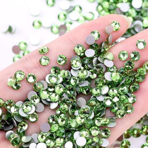 1440 Stück Glitzersteine Selbstklebend,Flatback Strasssteine,Strass Glitzersteine Nägel,Glitzer Basteln Diamanten für Gesichts-Make-Up Fingernagel Dekorationen Und Urlaubszubehör,3-3,2mm,Apfelgrün 1440 Stück Glitzersteine Selbstklebend,Flatback Strasssteine,Strass Glitzersteine Nägel,Glitzer Basteln Diamanten für Gesichts-Make-Up Fingernagel Dekorationen Und Urlaubszubehör,3-3,2mm,Apfelgrün von Whakano