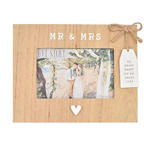 Mr and Mrs Holz-Bilderrahmen, 15,2 x 10,2 cm, mit Herz und Schild zum Aufhängen Mr and Mrs Holz-Bilderrahmen, 15,2 x 10,2 cm, mit Herz und Schild zum Aufhängen von Widdop and Co