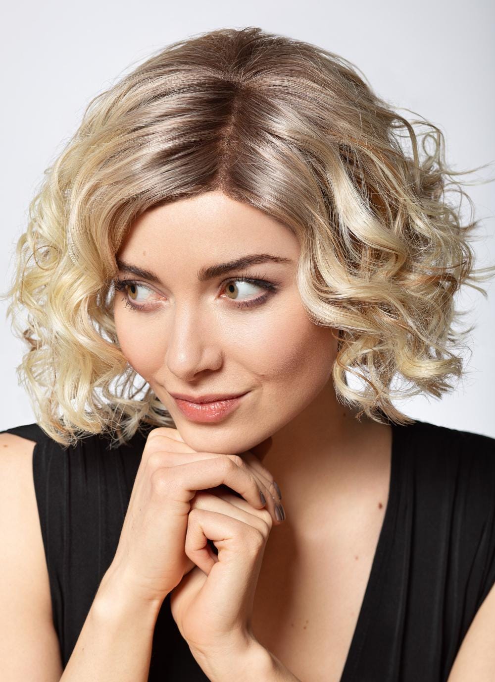 Gisela Mayer Zauberhaftes Flüsterer Perücke Gisela Mayer Zauberhaftes Flüsterer Perücke von WigWonderlandLTD