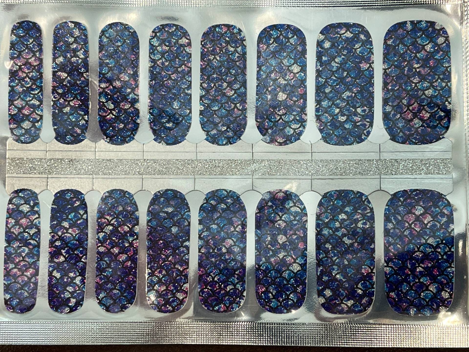 Meerjungfrau Blau Fantail Nagellack Streifen/Nails Wraps/Geschenke/Nail Art/Blumen/Nail Designs/ von WildBreezeCandles