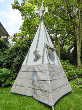 Spielzelt Tipi von Windschnittich