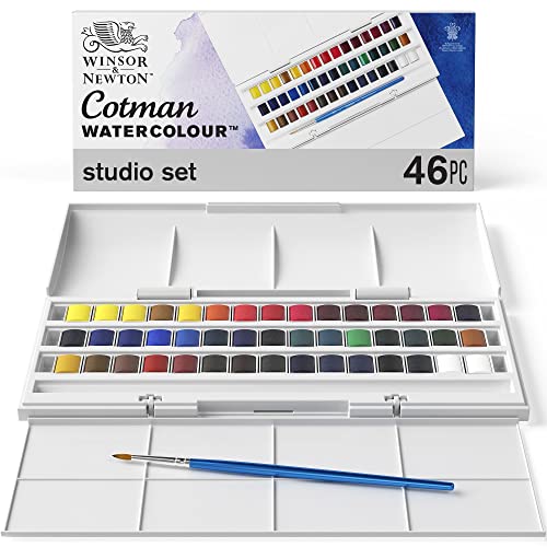 Winsor & Newton 0390471 Cotman Half Pan Studio-Aquarellfarben Set, lebendige Wasserfarben mit hoher Lichtechtheit, große Farbauswahl, Alterungsbeständig - 45 halbe Näpfe, Mischpalette, Pinsel Winsor & Newton 0390471 Cotman Half Pan Studio-Aquarellfarben Set, lebendige Wasserfarben mit hoher Lichtechtheit, große Farbauswahl, Alterungsbeständig - 45 halbe Näpfe, Mischpalette, Pinsel von Winsor & Newton