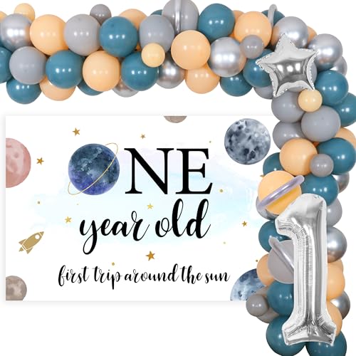 Weltraum 1. Geburtstag Partydekorationen für Jungen Erste Reise um die Sonne Geburtstagsdekorationsset – Ballongirlandenbogen, einjähriger Hintergrund, Planet, Stern, Astronaut, Folienballons Weltraum 1. Geburtstag Partydekorationen für Jungen Erste Reise um die Sonne Geburtstagsdekorationsset – Ballongirlandenbogen, einjähriger Hintergrund, Planet, Stern, Astronaut, Folienballons von Wonmelody
