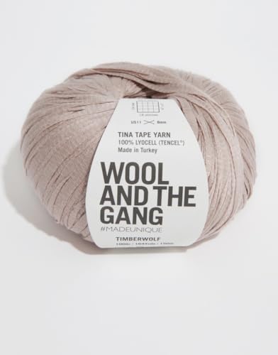 Wool and the Gang, Tina Tape-Garn, Timberwolf, 100 g, Aran/Kammgarn Wool and the Gang, Tina Tape-Garn, Timberwolf, 100 g, Aran/Kammgarn von Wool and the Gang