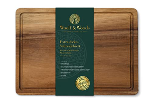 Woolf & Woods | Schneidebrett Holz | extra dick | reines Naturprodukt aus Akazie | klingenschonend | unbehandelt | Küchenbrett & Servierplatte | 35cm x 25cm x 3cm von Woolf & Woods