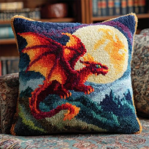 XDEGHUANGSS Latch Hook Kissen Kit DIY für Anfänger,Knüpfkissen Selber Machen mit Wolle und Werkzeuge,Drache im Mondlicht,43x43cm Teppichkissen Wohnkultur,Kreativset zur Entspannung XDEGHUANGSS Latch Hook Kissen Kit DIY für Anfänger,Knüpfkissen Selber Machen mit Wolle und Werkzeuge,Drache im Mondlicht,43x43cm Teppichkissen Wohnkultur,Kreativset zur Entspannung von XDEGHUANGSS