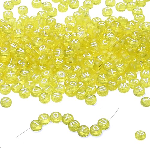 XIANNVXI 1500 Stück Acrylperlen Gelbe Perlen Set Buchstabenperlen zum Auffädeln A-Z Perlen DIY Set Schmuck 7 mm 0.48lb von XIANNVXI