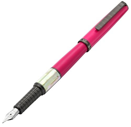 Xezo Speed Master Füllfederhalter, Feine Feder. Mattes Kirschfuchsia mit Weißer Mutterperle. Gunmetal beschichtet. Leichter Messingkörper. Keiner gleicht dem Anderen Xezo Speed Master Füllfederhalter, Feine Feder. Mattes Kirschfuchsia mit Weißer Mutterperle. Gunmetal beschichtet. Leichter Messingkörper. Keiner gleicht dem Anderen von Xezo