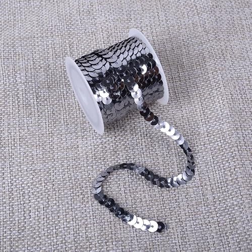 Flacher Paillettenstreifen, 6 mm, 4,5 m, flach, Paillettenband, metallisch, glänzend, Nähschnur für Meerjungfrauen, Basteln, Verzierungen, Halloween-Kostüm, 10 Stück, Grau Flacher Paillettenstreifen, 6 mm, 4,5 m, flach, Paillettenband, metallisch, glänzend, Nähschnur für Meerjungfrauen, Basteln, Verzierungen, Halloween-Kostüm, 10 Stück, Grau von Xiao Hua