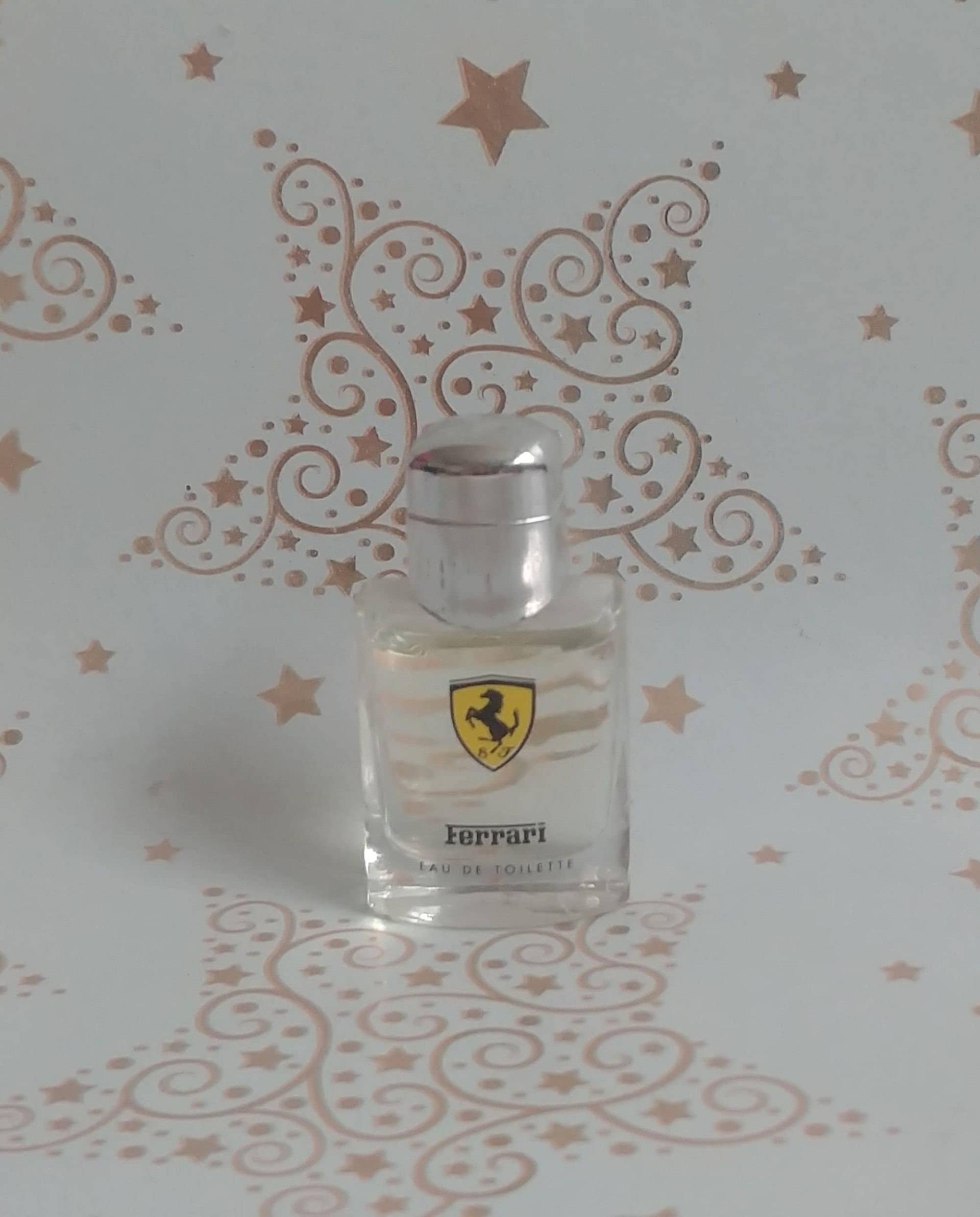 Miniatur Ferrari Von Ferrari, 4 Ml Eau De Toilette, 1998 Miniatur Ferrari Von Ferrari, 4 Ml Eau De Toilette, 1998 von Xoxiane