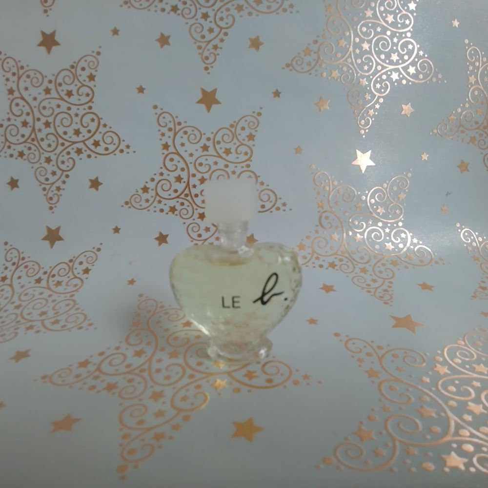 Miniatur Le B. Von Agnes B., 5 Ml Eau De Toilette, 1987 - Agnès Miniatur Le B. Von Agnes B., 5 Ml Eau De Toilette, 1987 - Agnès von Xoxiane
