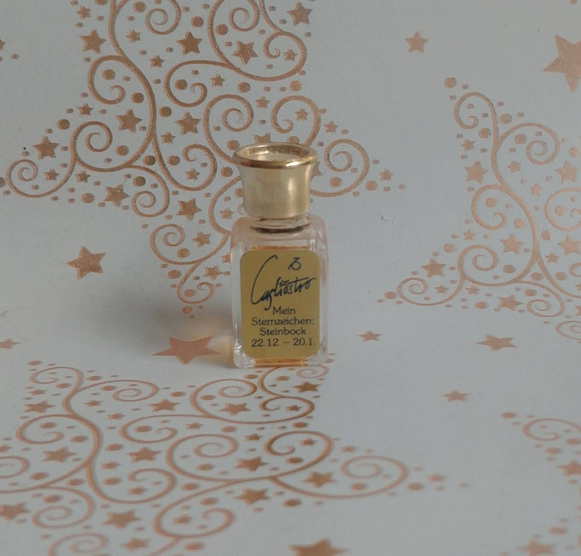 Miniatur Mein Sternzeichen Steinbock Von Cagliestro, 2 Ml Miniatur Mein Sternzeichen Steinbock Von Cagliestro, 2 Ml von Xoxiane