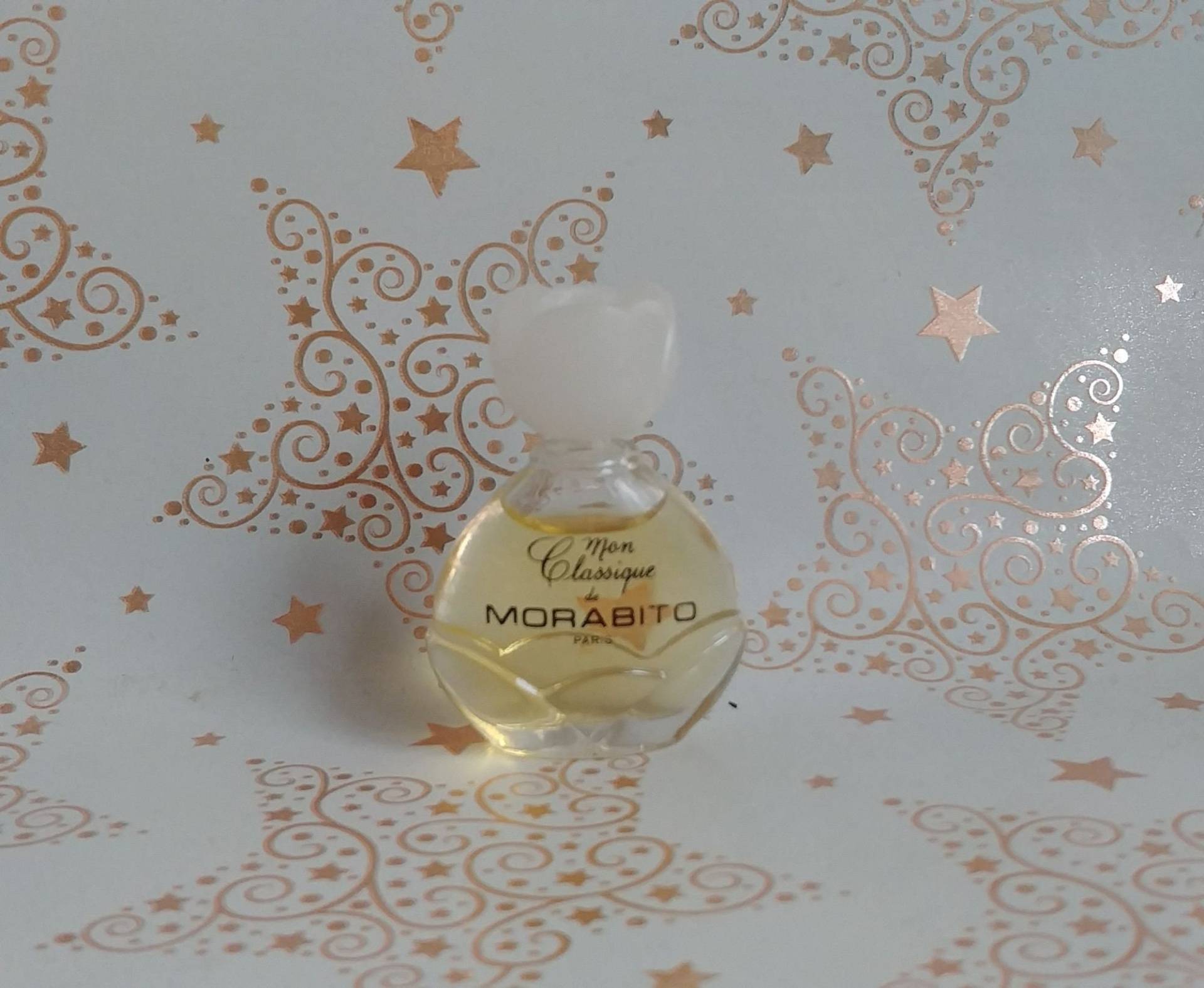 Miniatur Mon Classique Von Pascal Morabito, 7, 5 Ml Eau De Toilette 1987 Miniatur Mon Classique Von Pascal Morabito, 7, 5 Ml Eau De Toilette 1987 von Xoxiane