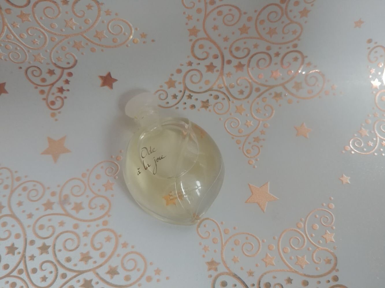 Miniatur Ode A La Joie Von Yves Rocher, 5 Ml Eau De Toilette, 2002 Miniatur Ode A La Joie Von Yves Rocher, 5 Ml Eau De Toilette, 2002 von Xoxiane