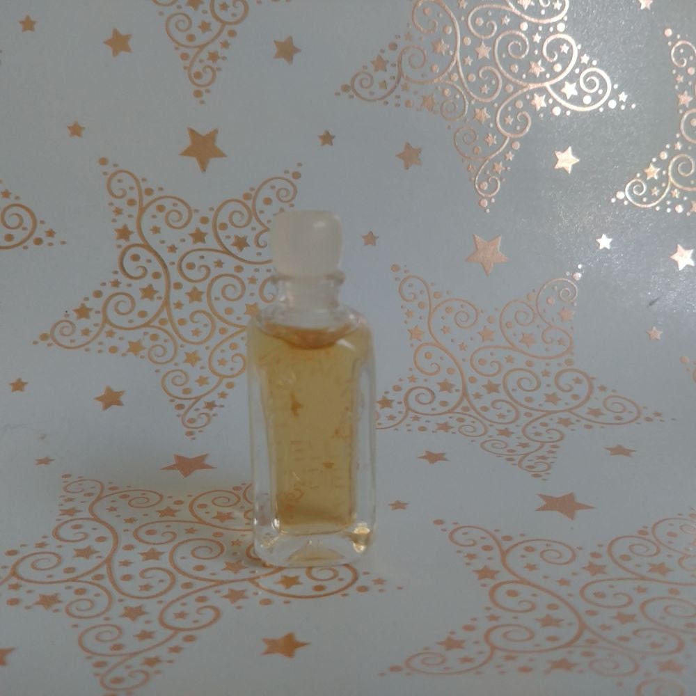 Miniatur Vaniglia Von Compagina Delle Indie, 7 Ml Eau De Toilette Miniatur Vaniglia Von Compagina Delle Indie, 7 Ml Eau De Toilette von Xoxiane