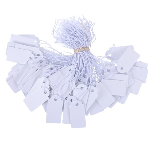 200 Stück Weiß Preisschilder Anhänger Etiketten 26 x 12mm Kraftpapier Preis Anhänger Handmade Hängeetiketten mit Elastischer Schnur Beschreibbare Geschenkanhänger für Kleidung Schmuck Geschenke 200 Stück Weiß Preisschilder Anhänger Etiketten 26 x 12mm Kraftpapier Preis Anhänger Handmade Hängeetiketten mit Elastischer Schnur Beschreibbare Geschenkanhänger für Kleidung Schmuck Geschenke von Xthrotsenk