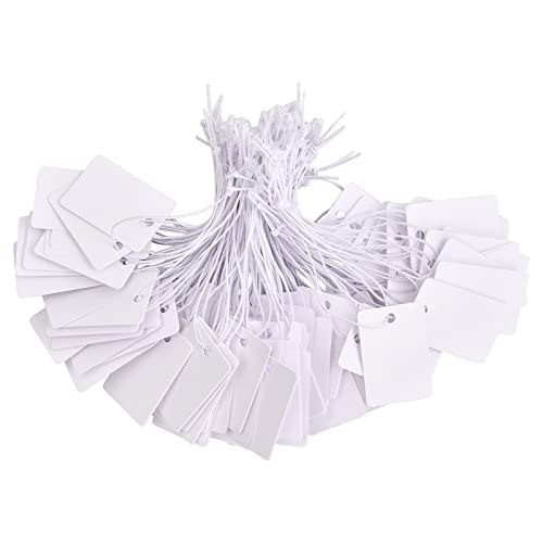 Xzeemo 100 Stück Weiße Preisschilder, 20*30mm Preisetiketten, Geschenkanhänger mit Elastischer Aufhänge Schnur, Papieretiketten, Handmade Hängeetiketten für Weihnachten Kleidung Schmuck Display (Weiß) von Xzeemo