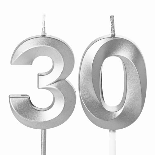 Kerzen zum 30. Geburtstag – Zahl 30 silberne Kerzen für Kuchendekorationen Kerzen zum 30. Geburtstag – Zahl 30 silberne Kerzen für Kuchendekorationen von YAAVAAW