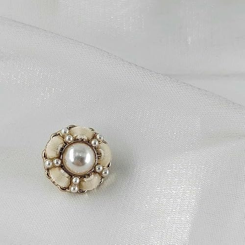 18/21/25 mm, umwickelte handgefertigte Kunstperlen-Ösenknöpfe für Kleidung, elegantes Blumendesign, Metall, modisches Dekor, zum Aufnähen, Beige, 18 mm, 6 Stück 18/21/25 mm, umwickelte handgefertigte Kunstperlen-Ösenknöpfe für Kleidung, elegantes Blumendesign, Metall, modisches Dekor, zum Aufnähen, Beige, 18 mm, 6 Stück von YFSHC