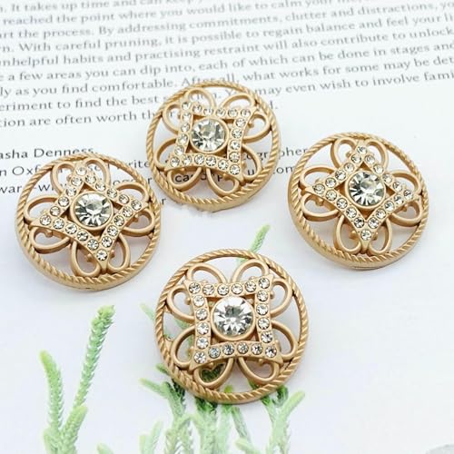 Modische hohle Blumen, runde große Strass-Metallknöpfe für Kleidung, Jacken, Hemden, Dekorknöpfe, Nähzubehör, 5–126–18 mm Modische hohle Blumen, runde große Strass-Metallknöpfe für Kleidung, Jacken, Hemden, Dekorknöpfe, Nähzubehör, 5–126–18 mm von YFSHC