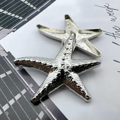 Neue 51 mm × 40 mm große Gold-Silber-Seestern-Metallknöpfe zum Nähen von Anzügen, Wollmänteln, DIY, dekorative Seestern-Ösenknöpfe, Silber, 20 Stück Neue 51 mm × 40 mm große Gold-Silber-Seestern-Metallknöpfe zum Nähen von Anzügen, Wollmänteln, DIY, dekorative Seestern-Ösenknöpfe, Silber, 20 Stück von YFSHC
