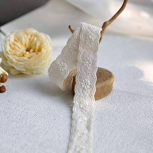 YIGOOWN 3M Baumwolle Spitzenband Spitzenborte 2.5cm Breite Spitzen Borten Bänder zum Nähen Spitzenbordüre Vintage Dekoband Zierband für DIY Nähen Handwerk Hochzeit Deko(Beige) von YIGOOWN