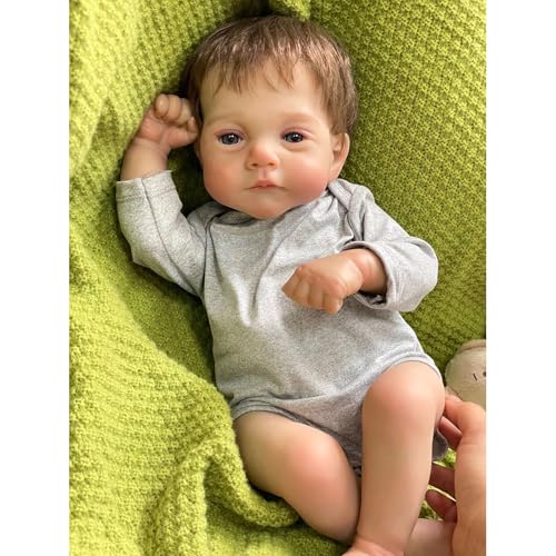 YIHANGG 50cm Reborn Babypuppen Wie Echt Junge Braunes Haar Lebensecht Reborn Puppe Neugeborenes Augen Offen Volle Körperteile Mollig Weihnachten Geburtstag Geschenke von YIHANGG