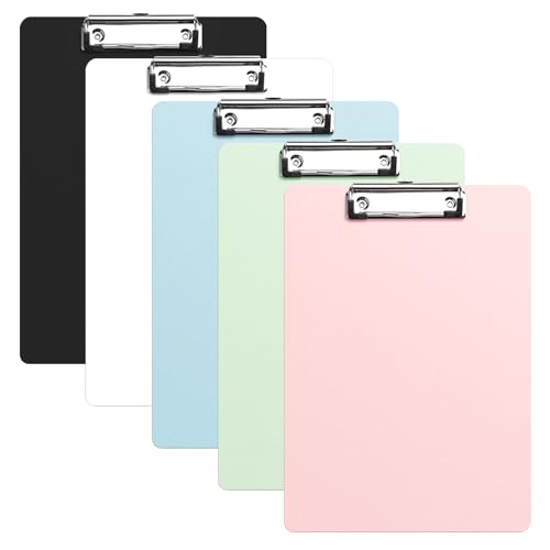 5pcs Klemmbrett A4, Klemmbretter mit Metallclip und Verstecktem Haken, A4 Klemmbretter für Papierkram,Zeichnungen,Studentenoder Klassenzimmerbüros(schwarz + weiß + blau + hellrosa + grün) von YJSDDNTY