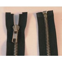 YKK Reißverschluss metall teilbar 55cm YKK Reißverschluss metall teilbar 55cm von YKK