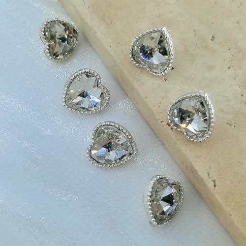 14,0 mm silberne Metallknöpfe in Herzform, elegant, glänzend, Glas-Strass, Liebes-Modischdekor, Knopf für Damenhemd, Strickjacke, Silber, 14,0 mm, 6 Stück von YOGAES