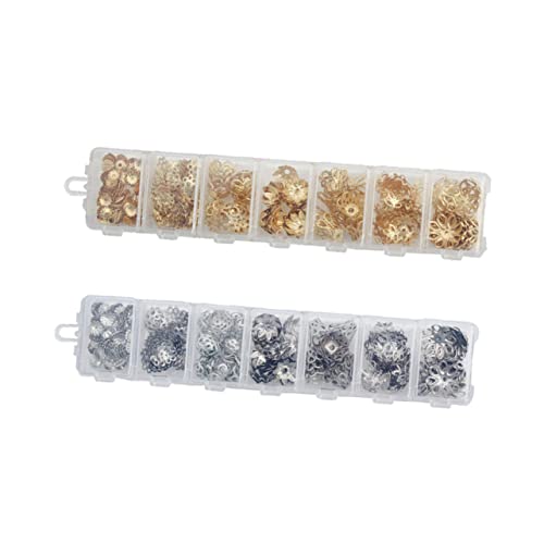 YOSADIER 2Packung Pack Kleine Plattierte Kupfer Blumen Abstandsperlen Gemischte Anhänger für DIY Schmuckzubehör Silberne und Goldene Farben mit Aufbewahrungsbox von YOSADIER
