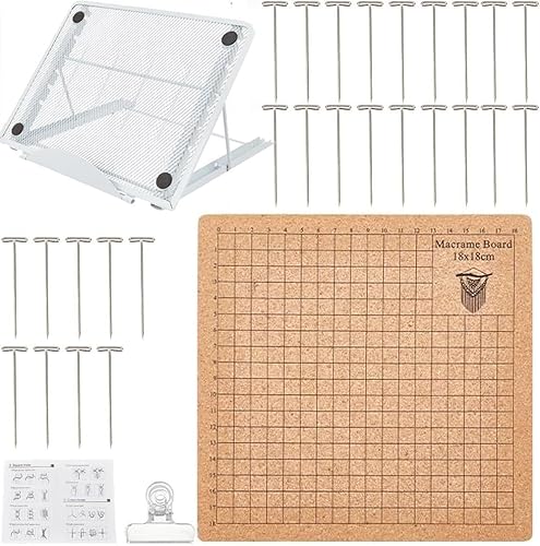 YUEMING Makramee Brett Set, Macrame Board 18 * 18CM, Macrame Board mit Verstellbarem Ständer Und Stahl T-Nadeln Zum Flechten Von Armbändern, Knotenschnur, Schals YUEMING Makramee Brett Set, Macrame Board 18 * 18CM, Macrame Board mit Verstellbarem Ständer Und Stahl T-Nadeln Zum Flechten Von Armbändern, Knotenschnur, Schals von YUEMING