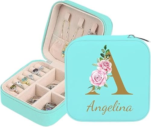 YUYUGO Personalisierte Schmuckschatulle - Reise Schmuck Etui, Personalisierte Leder Schmuckkästchen mit Geburtsblume und Namen, Geschenk für Mädchen, Geburtstage, Hochzeiten, Brautjungfern YUYUGO Personalisierte Schmuckschatulle - Reise Schmuck Etui, Personalisierte Leder Schmuckkästchen mit Geburtsblume und Namen, Geschenk für Mädchen, Geburtstage, Hochzeiten, Brautjungfern von YUYUGO