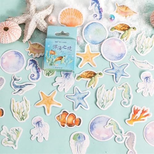 46 Stück Sommer Meerestier Aufkleber, 23 Muster Aufklebers Blaue Quallen Fisch Muschel Muschel Seepferdchen Ozean-Sticker für Kinder Erwachsener Tagebuch Wand Kühlschrank Fotoalbum Skateboards von YUYWWAN