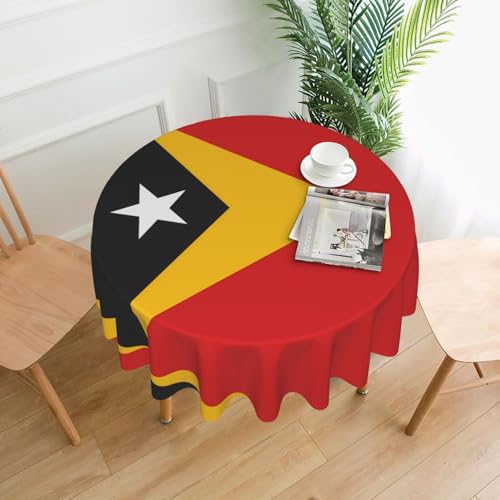 YYHWHJDE Runde dekorative Tischdecke, 152,4 cm, Motiv "Flagge von Timor-Leste", für den Innen- und Außenbereich, auf runden Tischen wie Couchtischen, Esstischen und Bauernhoftischen YYHWHJDE Runde dekorative Tischdecke, 152,4 cm, Motiv "Flagge von Timor-Leste", für den Innen- und Außenbereich, auf runden Tischen wie Couchtischen, Esstischen und Bauernhoftischen von YYHWHJDE